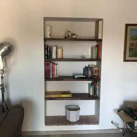 Torre Degli Ornari Bed & Breakfast *