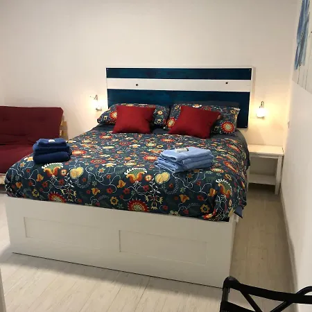 Torre Degli Ornari Bed & Breakfast